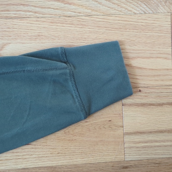 Wild Fable. Jogger Legging. Drawstring Sweats. Size Small. - Picture 7 of 8